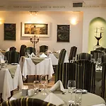 Brandon House Hotel 4*