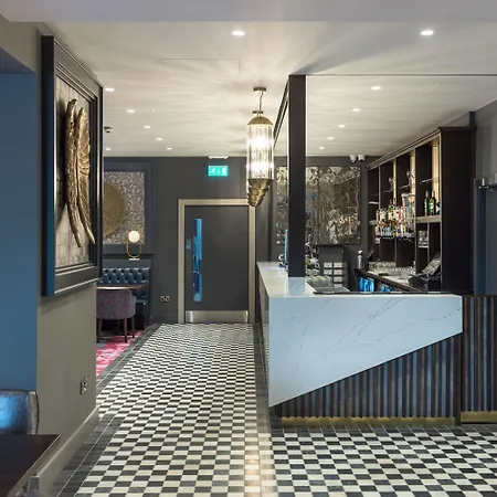 Brandon House 4*
