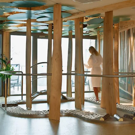 Brandon House Szálloda 4*