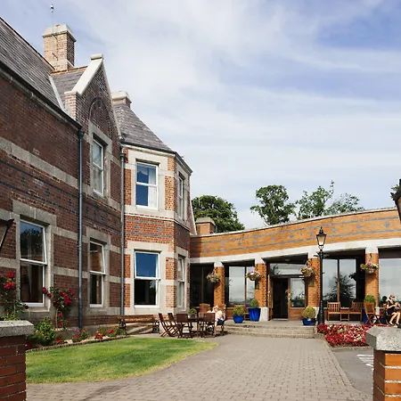 Brandon House Szálloda