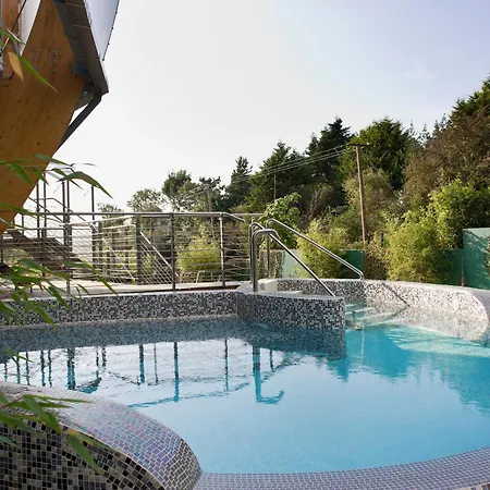 Brandon House 4*