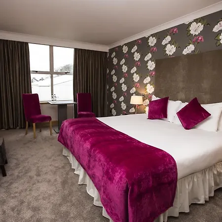 Brandon House Hotel 4*
