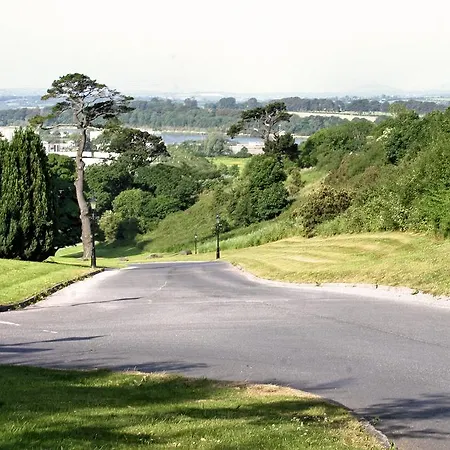 Brandon House Szálloda