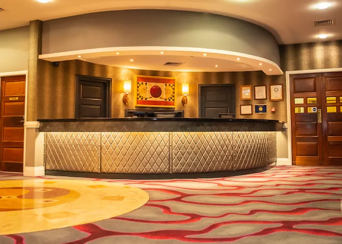 布兰之家酒店 4* 新罗斯