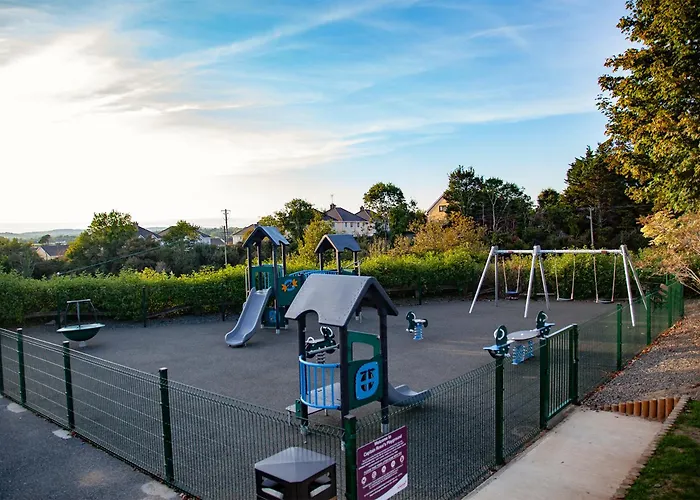 Brandon House Hotel 4*