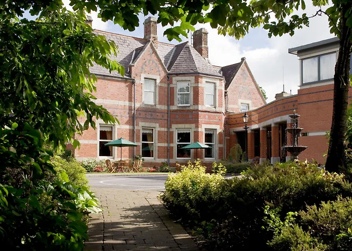 Brandon House Hotel 4*